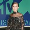 Millie Bobby Brown, de "Stranger Things", recebe muitos elogios