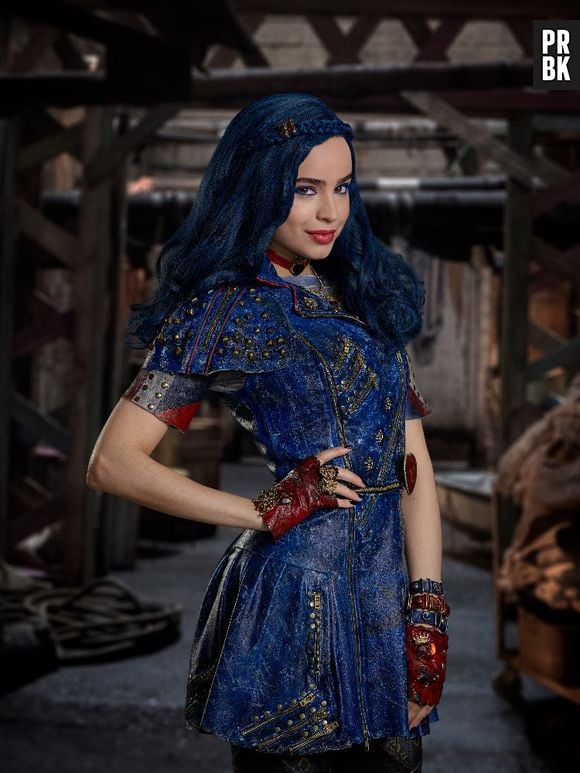 Além de "The Perfectionists", spin-off de "Pretty Little Liars", Sofia Carson também está escalada para o filme "Descendentes 3"