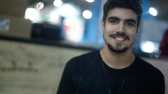 Sucesso! Filme de Caio Castro abrirá festival de cinema internacional