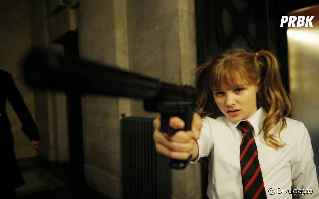 Chloë Moretz é a heroína Hit-Girl em "Kick-Ass"
