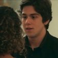 Em "Malhação - Vidas Brasileiras", Alex (Daniel Rangel) e Maria Alice (Alice Milagres) se beijam pela primeira vez