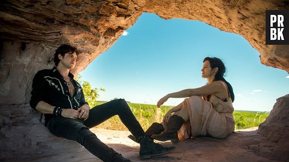 Em "O Outro Lado do Paraíso", Clara (Bianca Bin) estava pensando em voltar com Gael (Sergio Guizé)