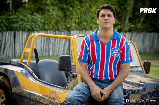 Ionan (Armando Babaioff)