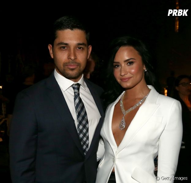 Wilmer Vanderrama visita Demi Lovato na reabilitação, segundo o TMZ