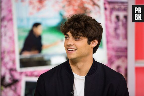 O Noah Centineo deixou a barba crescer e nós estamos apaixonados