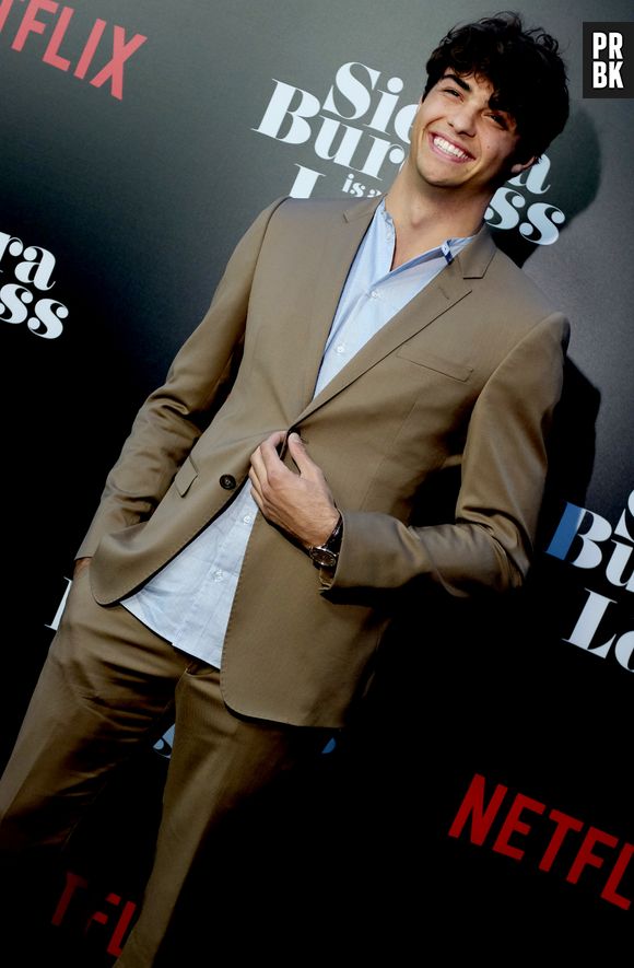 Vem ver o Noah Centineo de barba e pire com a gente