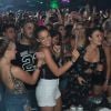 Bruna Marquezine e Thaila Ayala marcaram presença no Baile da Favorita, tradicional festa de funk no Rio