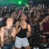 Bruna Marquezine curte noite carioca ao lado das amigas