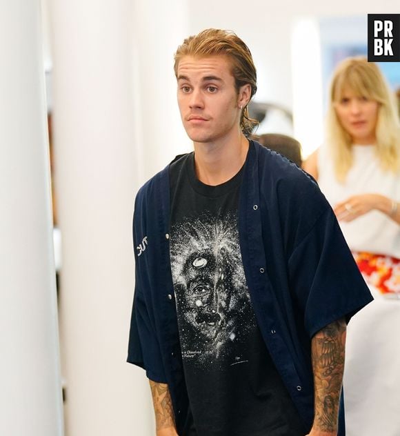 Justin Bieber faz desabafo e garante que vai voltar a cantar, mas não agora