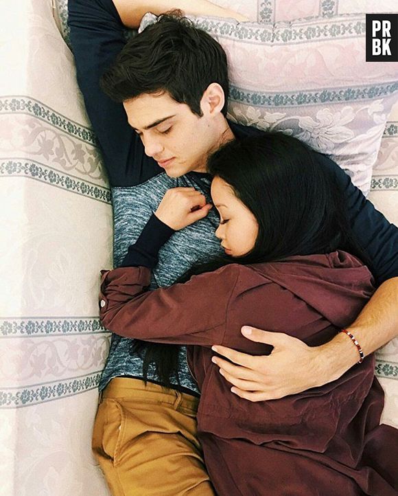 Ator de "13 Reasons Why" estará no segundo filme de "Para Todos Os Garotos Que Já Amei 2"