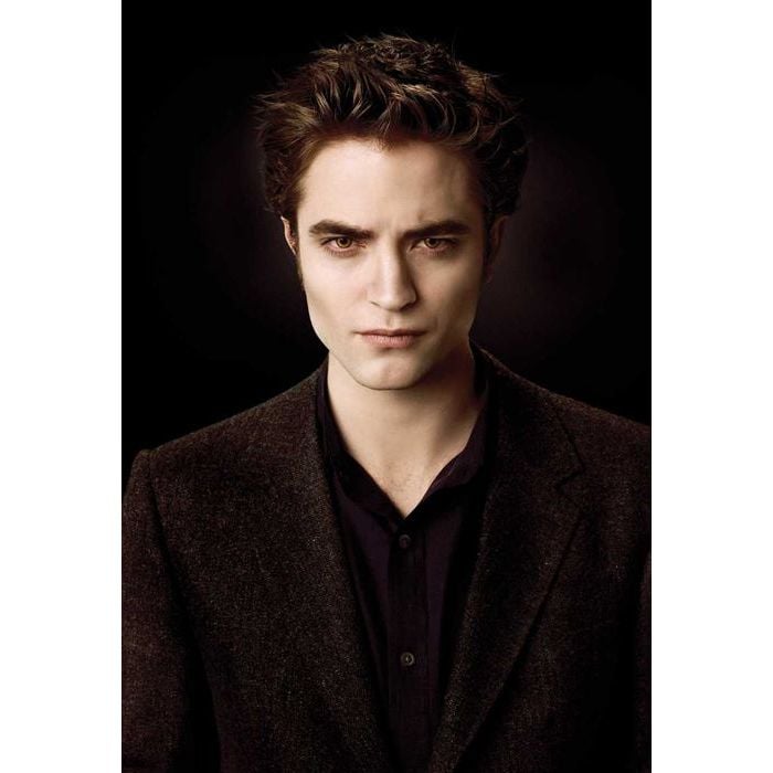 Ex-ator de &quot;Crepúsculo&quot;, Robert Pattinson assistiu a saga de novo e teve as algumas impressões
