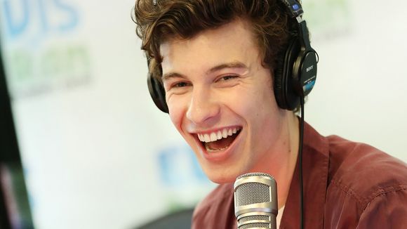 O Shawn Mendes lançou clipe de "If I Can't Have You" e queremos saber qual é o seu favorito de todos