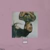 Ariana Grande apresentava suas músicas do álbum "thank u, next" e teve show invadido por panfletos com teor nazista