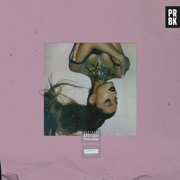 Ariana Grande apresentava suas músicas do álbum "thank u, next" e teve show invadido por panfletos com teor nazista