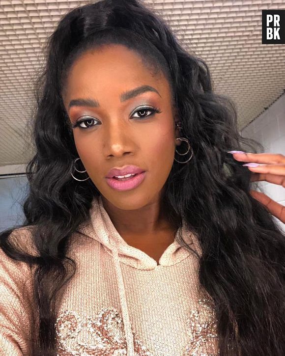 IZA entra no lugar de Carlinhos Brown no "The Voice Brasil"