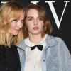 Maya Hawke, de "Stranger Things", é filha de Uma Thurman