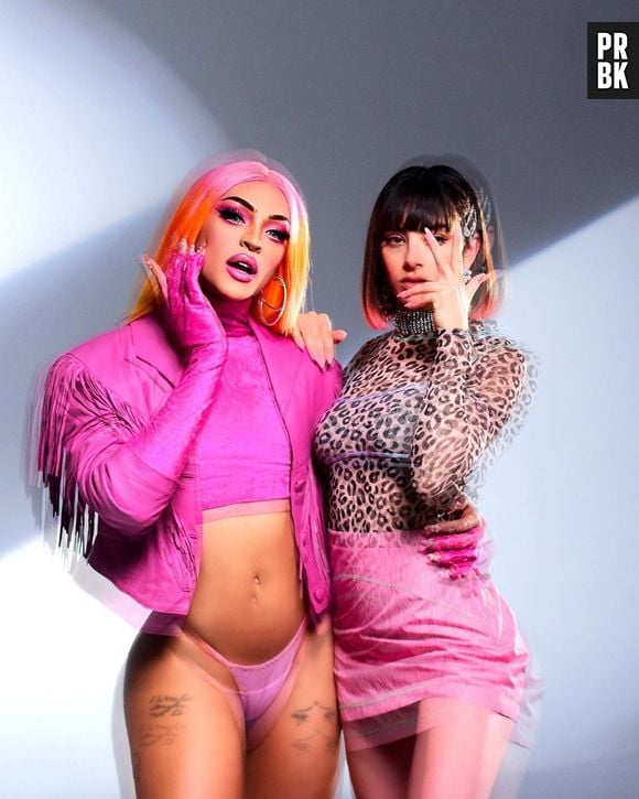 Pabllo Vittar e Charli XCX lançam um hino chamado "Flash Pose"