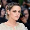 Kristen Stewart diz que estúdios da Marvel a obrigaram a esconder sexualidade, caso quisesse participar de algum filme deles
