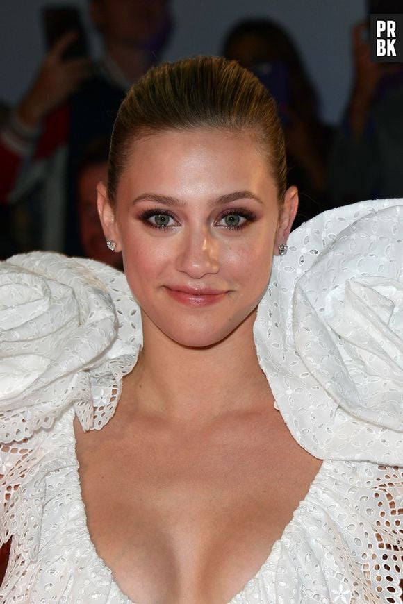 Lili Reinhart, de "Riverdale", é sempre maravilhosa!