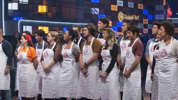 10 participantes serão eliminados no primeiro episódio de "MasterChef - A Revanche"