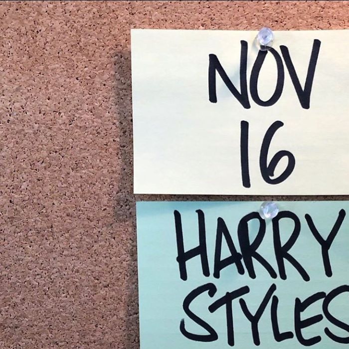 Harry Styles anunciou o lançamento de seu novo álbum para o dia 16 de novembro