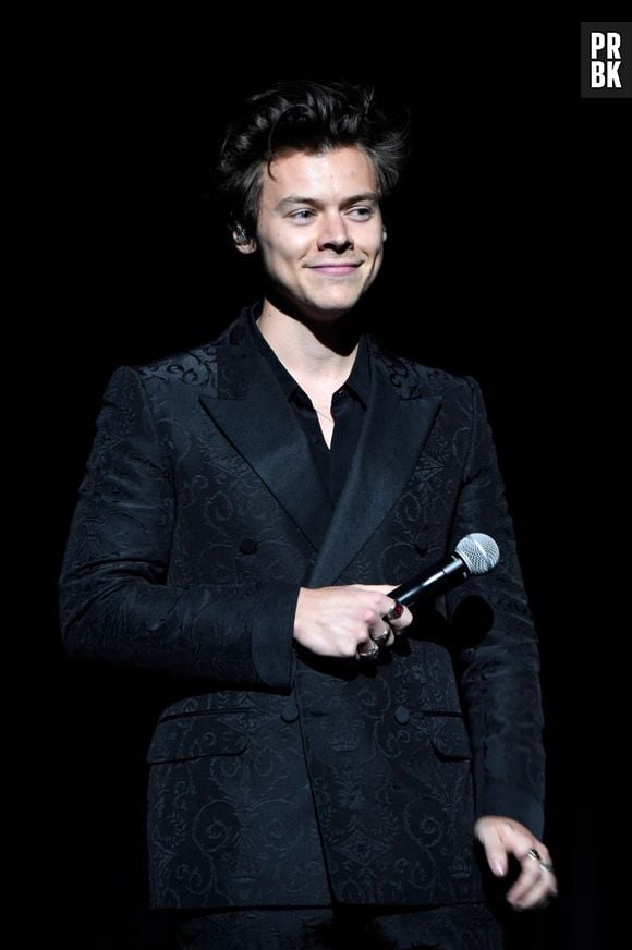 Harry Styles anuncia nova turnê e diz que datas na América do Sul ainda serão divulgadas