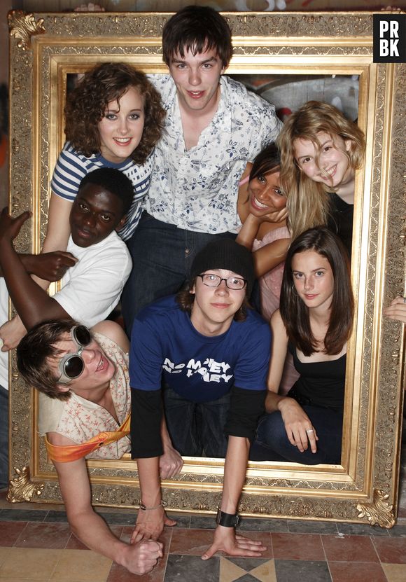 Veja o antes e depois dos atores da primeira geração de "Skins"