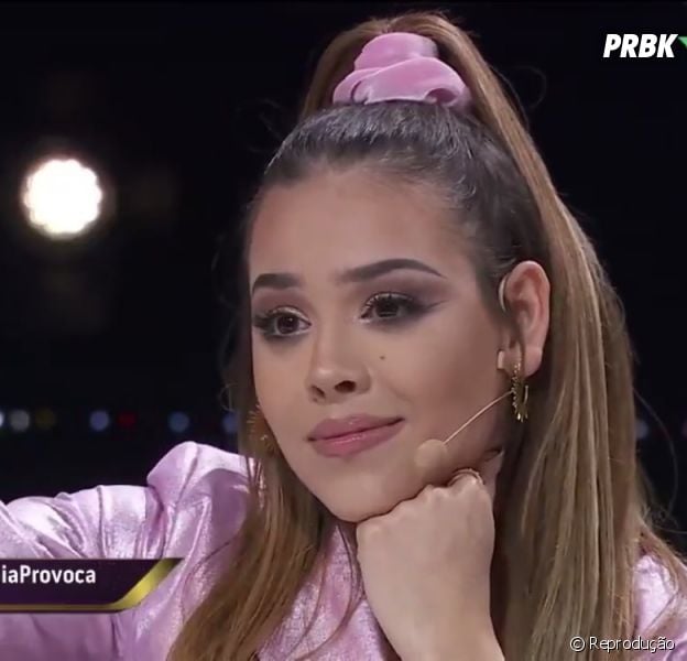 Danna Paola briga ao vivo com participante de reality show