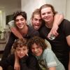 "A Barraca do Beijo 2": Joey King, Joel Courtney, Taylor Perez, Joshua Eady e Carson White super fofinhos nos bastidores