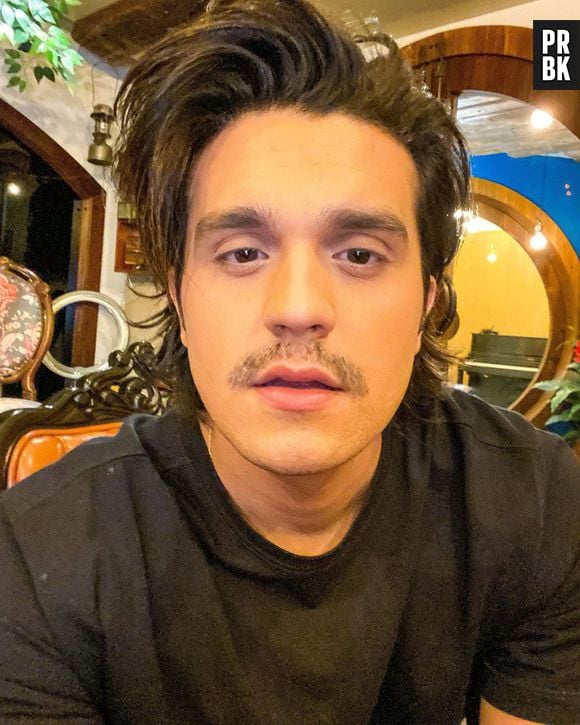 Luan Santana lançou o álbum "Viva" recentemente