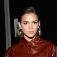 Bruna Marquezine dá conselho sobre redes sociais durante live: "Like não é afeto"