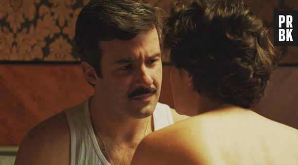 Em "Coisa Mais Linda", Lígia (Fernanda Vasconcellos) sofria constantes abusos de Augusto (Gustavo Vaz), desde psicológicos até físicos, o que culminou na morte da protagonista