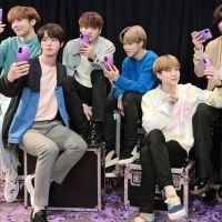 Só na Vivo você consegue um Samsung Galaxy S20+ BTS Edition e ainda ganha um brinde