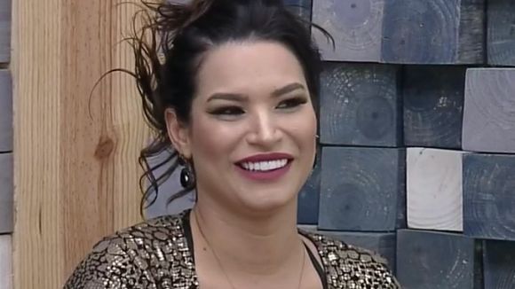 Entenda o que é a Síndrome de Borderline, o transtorno psicológico que a Raissa da "Fazenda" tem