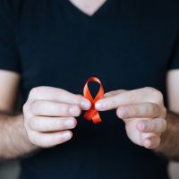 Você sabe dizer quais dessas sentenças são verdadeiras quando o assunto é HIV e AIDS?