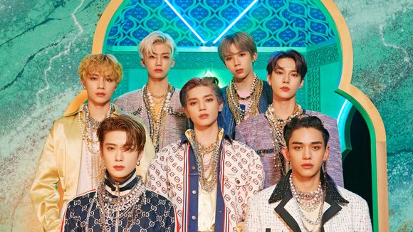 SM Entertainment é acusada de apropriação cultural após divulgação de merchandise do NCT U