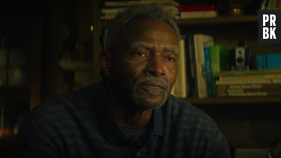Em "Falcão e o Soldado Invernal", Isaiah Bradley (Carl Lumbly) expõe o racismo do governo americano
