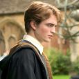 Vários atores participaram da saga "Harry Potter" no início da carreira, como Robert Pattinson