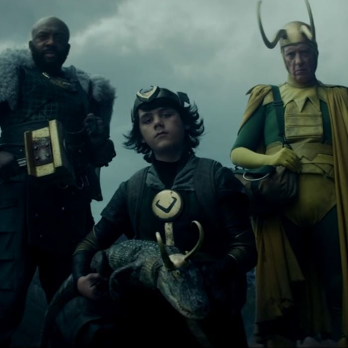 Diversas variantes do Loki (Tom Hiddleston) foram apresentadas no penúltimo episódio da série