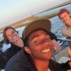 Chase Stokes, Jonathan Daviss e Rudy Pankow (os atores de John B., Pope e JJ, respectivamente) gravaram um video inspirador para es fãs de "Outer Banks", publicado pela Netflix