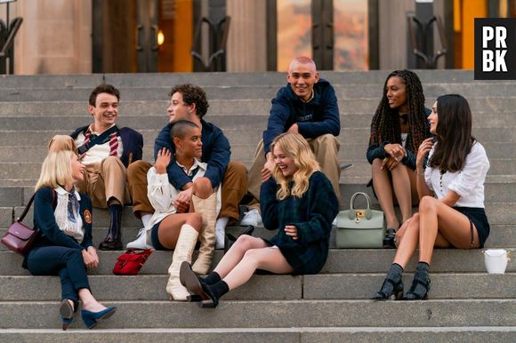 O reboot de "Gossip Girl" entrará em hiato e só deve retornar com novos episódios em novembro