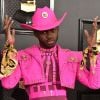 Lil Nas X se assumiu gay em junho de 2019, durante o Mês do Orgulho e, desde então, vem sendo uma referência para os jovens LGBTQIAP+