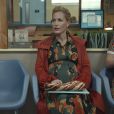 "Sex Education": Jean Milburn (Gillian Anderson) continua incrível e traz uma discussão importante sobre gravidez mais velha e a síndrome do ninho vazio na 3ª temporada