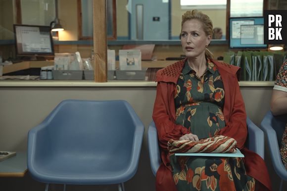 "Sex Education": Jean Milburn (Gillian Anderson) continua incrível e traz uma discussão importante sobre gravidez mais velha e a síndrome do ninho vazio na 3ª temporada