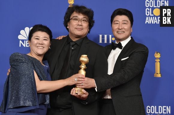 O diretor Boon Joon-Ho resumiu bem a importância de premiações como o Oscar e o Globo de Ouro darem maior reconhecimento a produções estrangeiras: "Quando vocês superarem a barreira de uma polegada das legendas, serão introduzidos a tantos outros filmes incríveis"