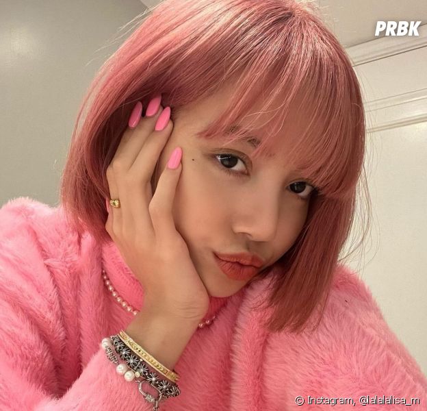 Cabelo de Lisa, do BLACKPINK, está rosa. Vote no melhor visual da idol na enquete! - Purebreak