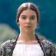 Na série "Dickinson", Hailee Steinfeld interpreta uma jovem escritora que precisa lidar com as limitações de gênero no século XIX