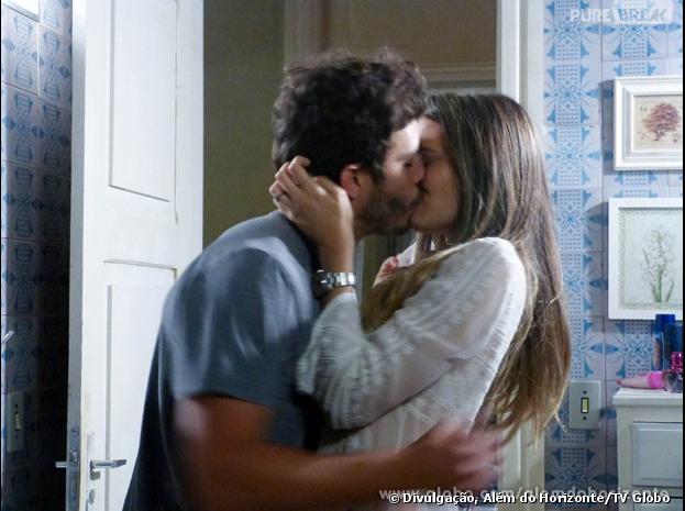 William (Thiago Rodrigues) e Lili (Juliana Paiva) vão se beijar em "Além do Horizonte"!