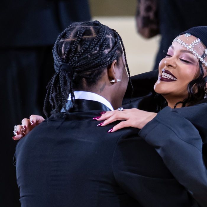   Rihanna e A$AP Rocky foram juntos ao MET Gala 2021  