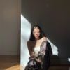 Em vlog, Jennie apresenta novo prédio da YG, empresa responsável pelo BLACKPINK